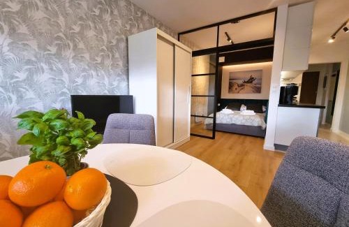 Uniescie Appartement | Apartament Szmaragdowa 21 Przy Plaży - SALA ZABAW, SIŁOWNIA - 365PAM