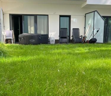 gmina Parzeczew Appartement | Apartament z ogródkiem i jacuzzi Gdynia