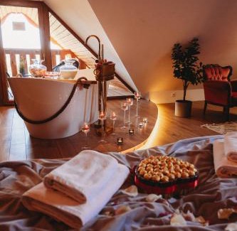 gmina Stare Miasto Appartement | Apartament z wanną wolnostojącą