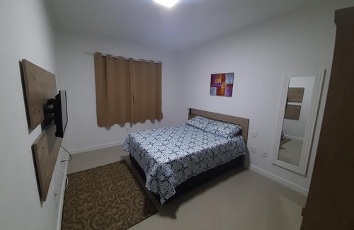 Porto Belo Appartement | Apartamento 3 dorm a 100 metros da praia de Perequê em Porto Belo