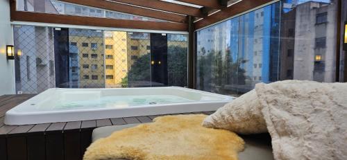 Itapema Appartement | APARTAMENTO 3 SUITES MEIA PRAIA - ITAPEMA - 90 Metros DO MAR
