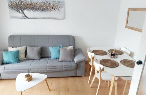 El Francas Appartement | Apartamento a 300 mts de la playa, 25 minutos de Port Aventura y 50 de Barcelona