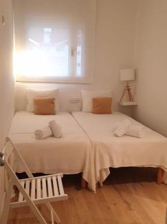 Badalona Maison | Apartamento Bea Beach