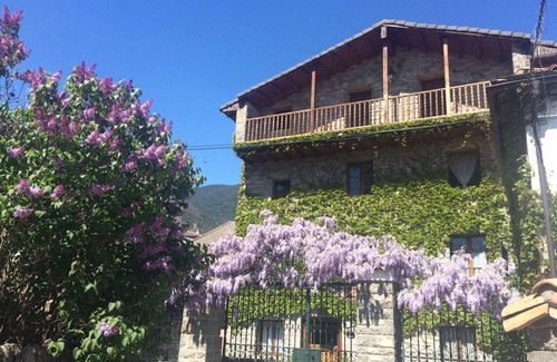 Biescas Appartement | Apartamento Bohemio, Acogedor y Tranquilo, Céntrico Cerca de Todo los Servicios