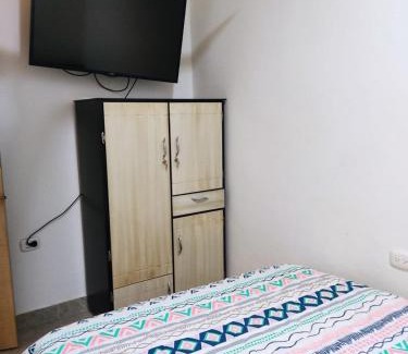 La Dorada Appartement | Apartamento bonito y amplio!