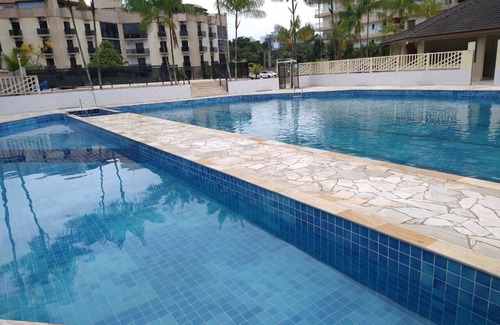 Vila Clais Appartement | Apartamento com Piscina a uma Quadra da Praia