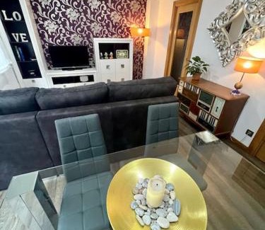 Portugalete Appartement | Apartamento céntrico con terraza EBI02919