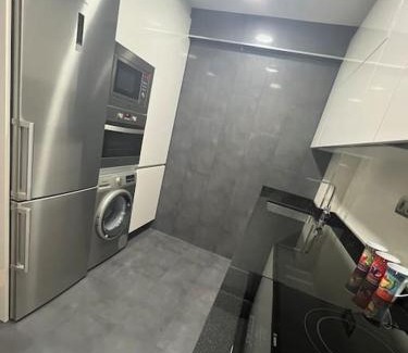 Portugalete Appartement | Apartamento céntrico con terraza EBI02919