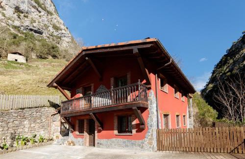 Ponga Appartement | Apartamento con jacuzzi a orillas del Río Sella
