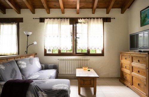 La Portilla Appartement | Apartamento con piscina cerca de Llanes- PDRA001R