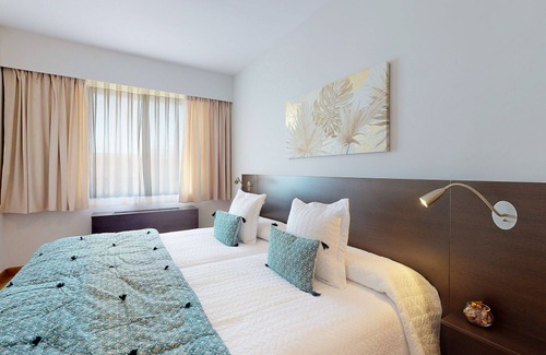 Cotos Appartement | 1 Bedroom apartment with Balcony (CHAMARTIN I)