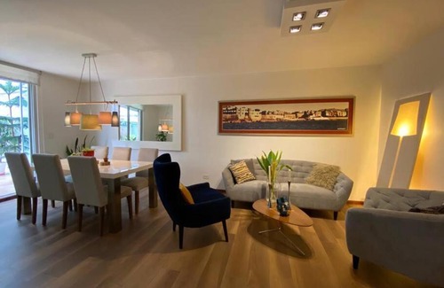 San Bosco Appartement | Apartamento de 217 m2 con terraza privada en el centro de la ciudad