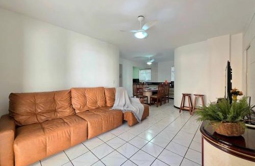Itapema Appartement | Apartamento de 3 quartos a 1 minuto da praia em Itapema Meia PRaia