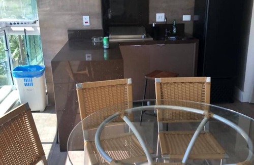 Vila Alzira Appartement | Apartamento de Frente Para a Praia Astúrias, 5 Suítes
