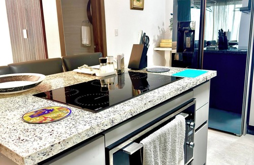Yolanda Morales Appartement | Apartamento de Lujo en Torre Piantini