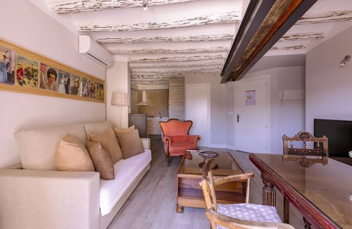 Adahuesca Appartement | Apartamento de Lujo Para 6 Personas