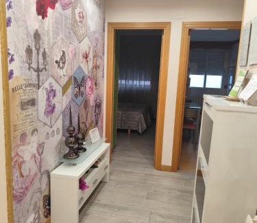 Burgos Appartement | apartamento de tres dormitorios con garaje y todos los servicios cerca