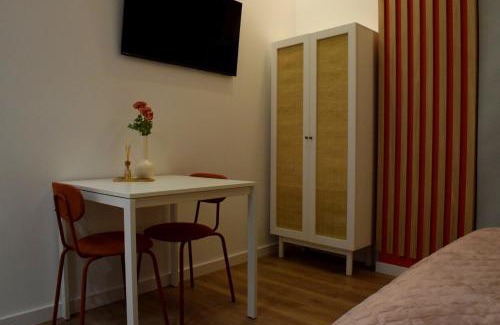 Ponteareas Appartement | Apartamento Diseño Rosa