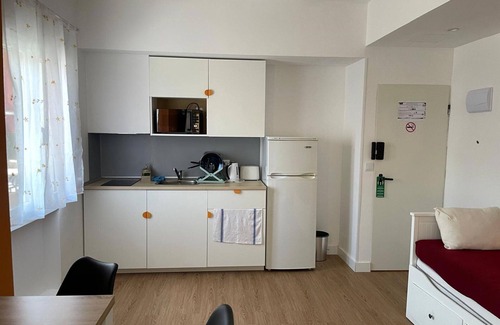 Arganda del Rey Hôtel | Apartamento Dormitorio+ Salón y Cocina, Balcón, en Arganda del Rey, Madrid