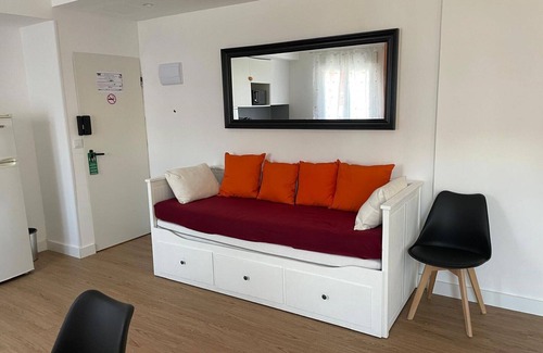 Arganda del Rey Hôtel | Apartamento Dormitorio+ Salón y Cocina, Balcón, en Arganda del Rey, Madrid