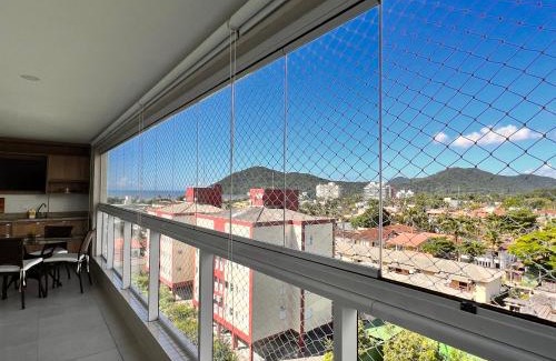 Vila Clais Appartement | Apartamento em Bertioga com varanda gourmet
