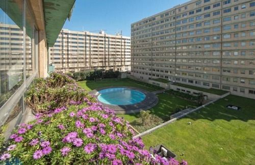 Aldoar Copropriété | Apartamento em Frente à Praia em Condomínio com Piscina