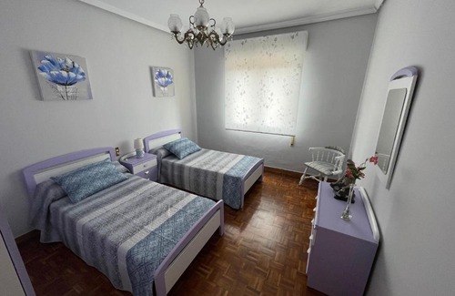 Figaredo Appartement | Apartamento en entorno natural, La biblioteca