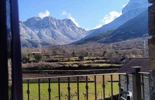 Laspuna Appartement | Apartamento en la Montaña con Vistas al Pirineo