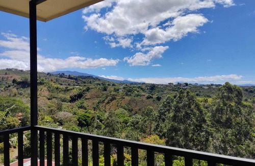Poas Volcano National Park Appartement | Apartamento en las Montañas del Volcán Poas, con Magnífica Vista
