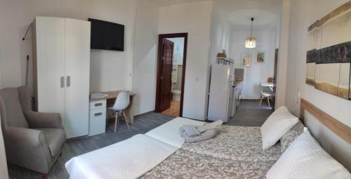Salteras Appartement | Apartamento en Urbanización Residencial - Roble, 5