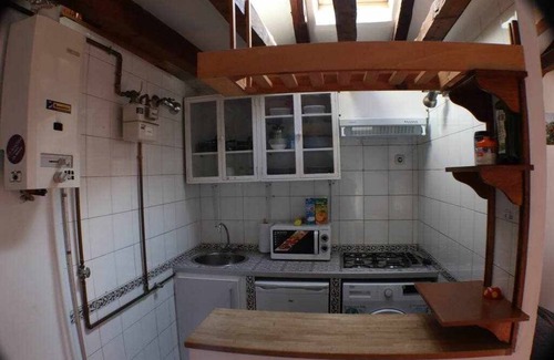 Barrio de La Latina Appartement | Apartamento Encantador. Madrid Centro. A/C & Wi-fi