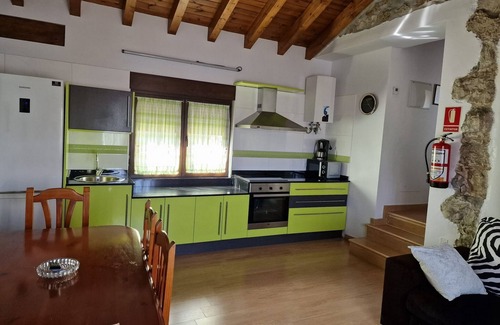 Santillana del Mar Appartement | Appartement-Large-Salle de bain privée séparée