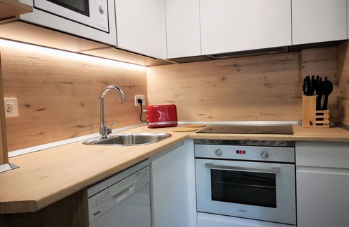 La Almozara Appartement | Apartamento Frente a la Aljafería