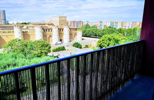 La Almozara Appartement | Apartamento Frente a la Aljafería