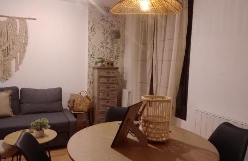 Villanua Appartement | Apartamento La Añaza