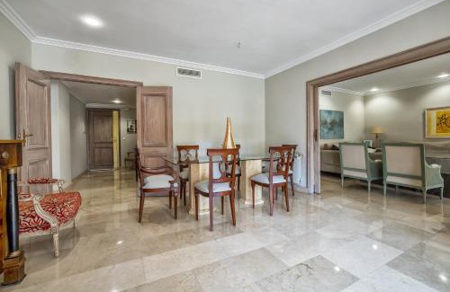 Distrito Norte Sierra Appartement | Apartamento Los Tilos & Parking & Piscina
