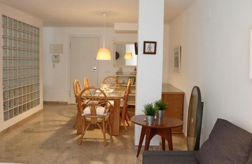 Moraira Town Centre Appartement | Apartamento moderno en el centro de moraira