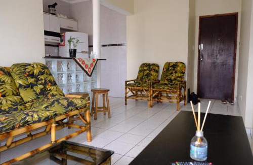 Ocian Appartement | Apartamento na Ocian Mirim Wi-Fi Ar Condicionado Ambiente Familiar Ótima Localização 100 metros da praia