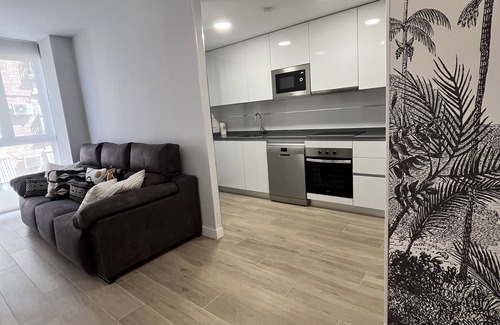 Adelfas Appartement | Apartamento Nuevo Línea 1 Metro Comunicado