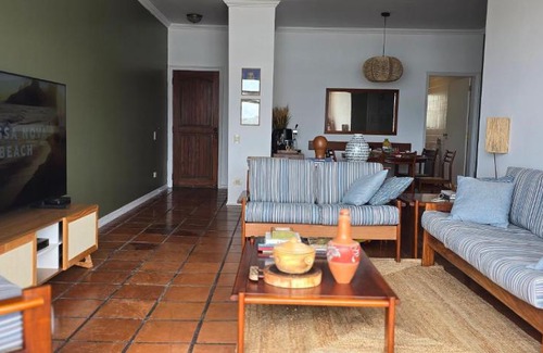 Asturias Appartement | Apartamento pé na areia Guarujá