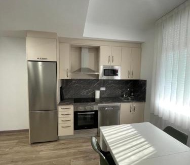 Monforte de Lemos Appartement | Apartamento Paseo Malecón Planta 2