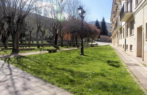 Ezcaray Appartement | Apartamento pet friendly en Ezcaray, con piscina