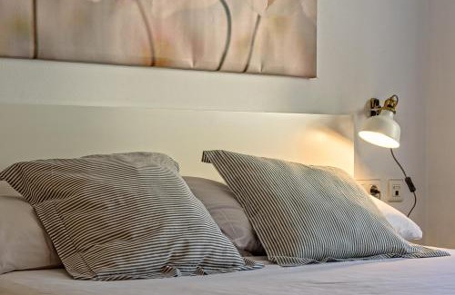 Ripollet Appartement | Apartamento&piscina cerca de Barcelona