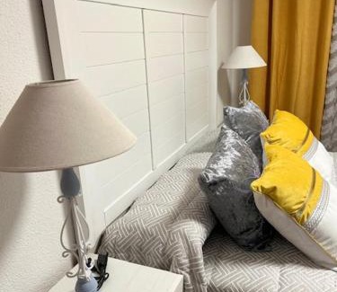 Valdepenas Appartement | Apartamento Plaza España
