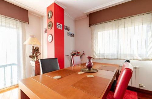 Ponteareas Appartement | Apartamento Plaza Perillana