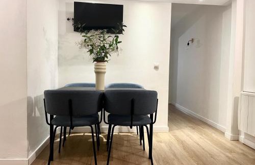 Bilbao la Vieja Appartement | Apartamento Puerta del Camino 5 - PATIO y WIFI