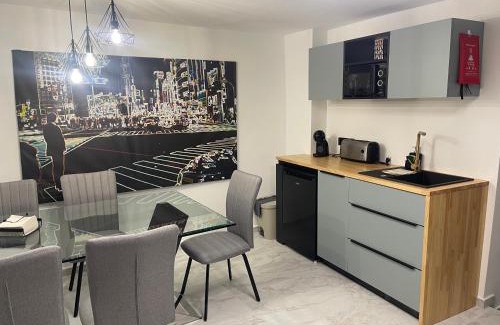 Almansa Appartement | Apartamento visión deportiva
