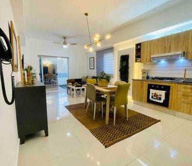 Ciudad Universitaria Appartement | Apartamento vista al mar cerca universidad malecón zona colonial