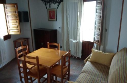 Cazorla Appartement | Apartamentos Asador De La Plaza Vieja