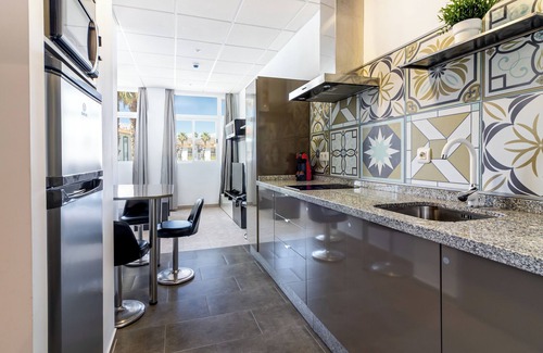 Salobrena Appartement | Apartamentos Avenida Tropical by Bossh